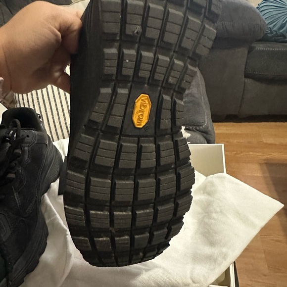 Men’s authentic moncler sneakers - Picture 11 of 13